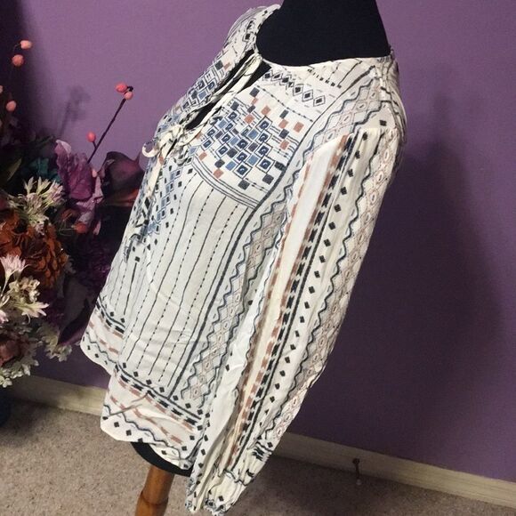 BCBG MaxAzria Top XS - Picture 3 of 7